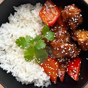 Курица терияки в кляре с рисом