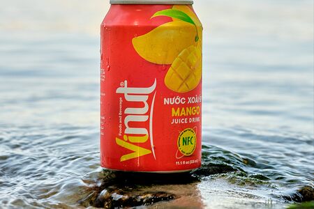 Фруктовый напиток Vinut с манго