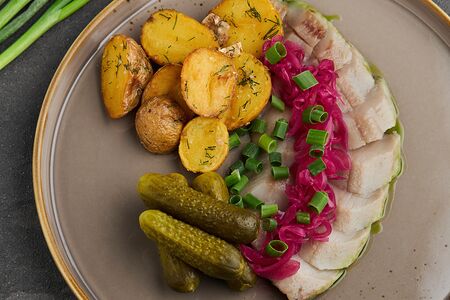 Селедка с картофелем