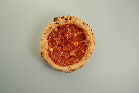 Пицца пепперони