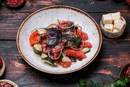 Салат Грузинский