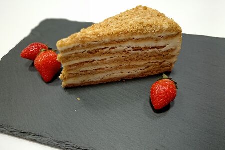 Торт Медовик