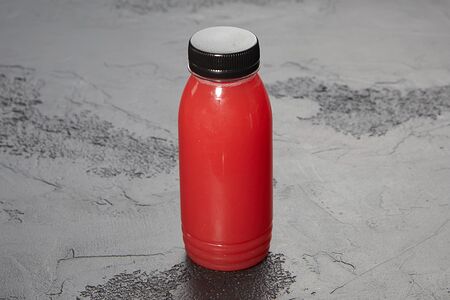 Домашний лимонад с тайским базиликом, яблоком и миндалем