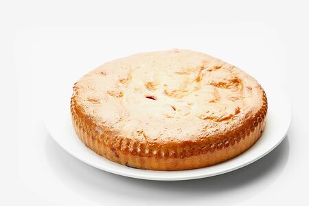 Пирог с брусникой