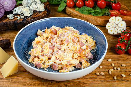 Скрэмбл ветчина и сыр