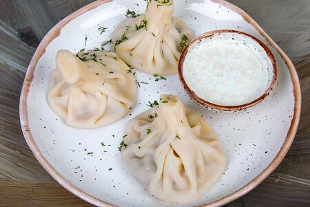 Хинкали с сыром и зеленью