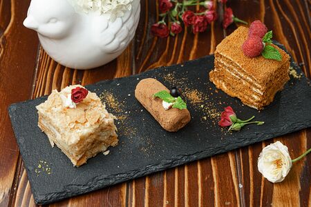 Ассорти птифуров