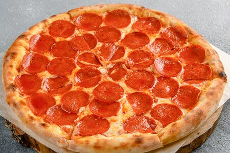 Пицца Супер пепперони