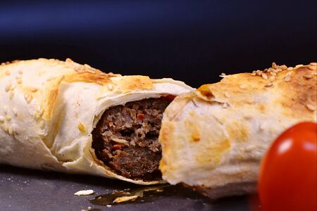 Люля на углях в лаваше