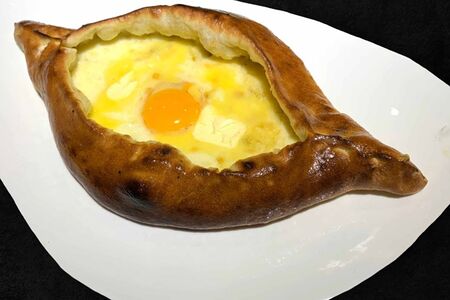 Хачапури по-аджарски