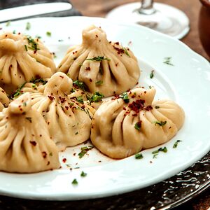 Хинкали с говядиной и свининой