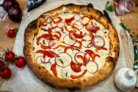 Пицца овощная