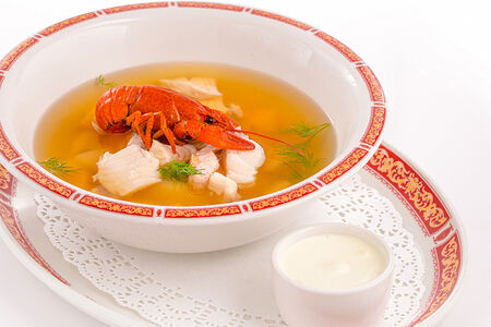 Уха из ладожского судака и двинской стерляди