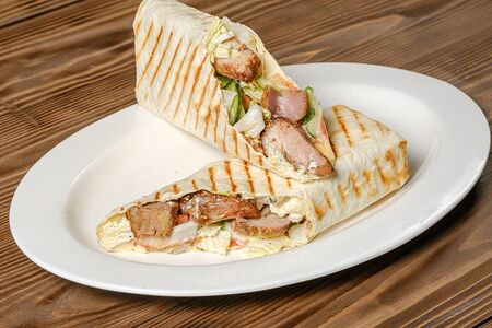 Шаурма Цезарь со свининой