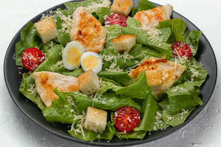 Цезарь с курицей