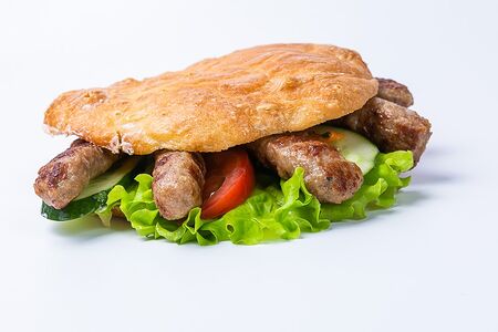 Бургер колбаски