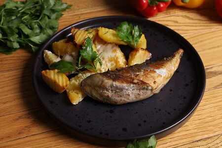 Скумбрия гриль жареная