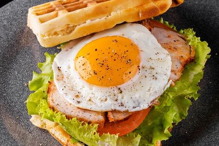 С курицей и свежими овощами