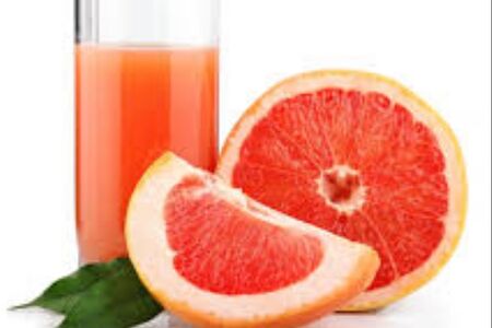 Свежевыжатый грейпфрутовый сок