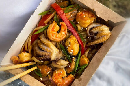 Удон лапша с морепродуктами