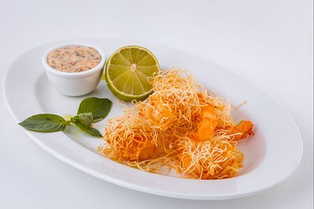 Креветки катаифи