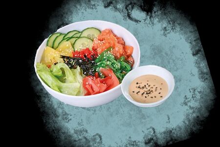 Поке с лососем