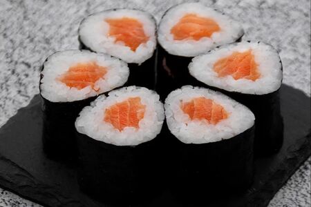 Ролл Cаке маке