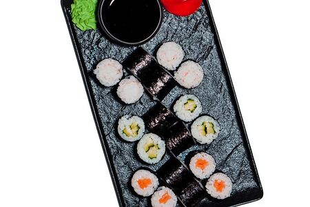 Нори маки с креветкой