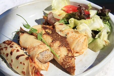 Блины с курицей по-тайски