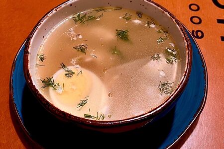 Куриный бульон с лапшой