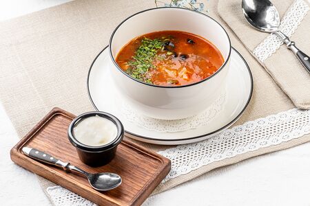 Солянка мясная