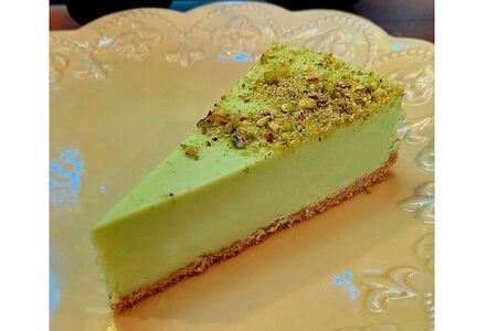 Чизкейк фисташковый