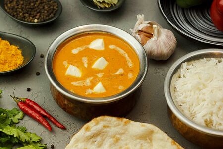 Панир махни