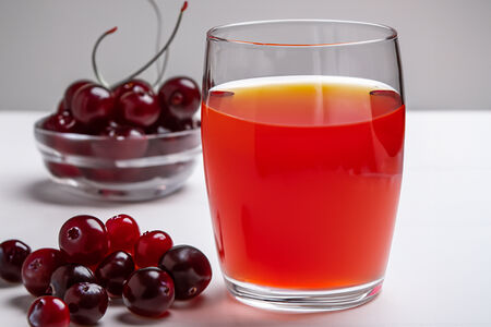 Морс натуральный из вишни и дикой клюквы собственного производства