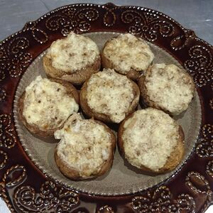 Грибочки, запеченные под сыром