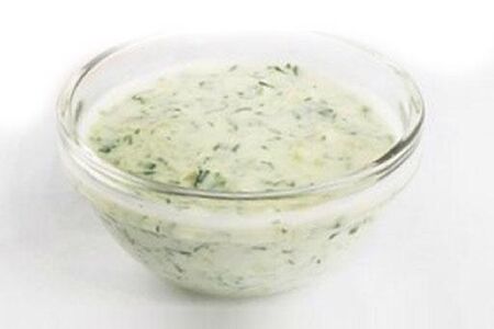 Сметанный соус с огурцом