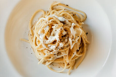 Спагетти Качо Э Пепе