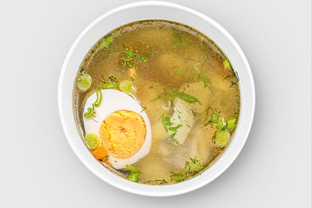 Куриный бульон с лапшой