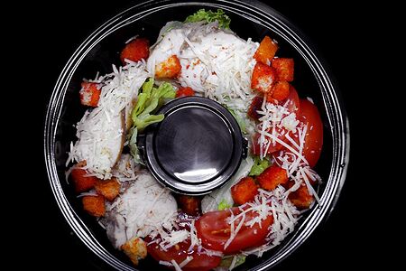 Цезарь с курицей