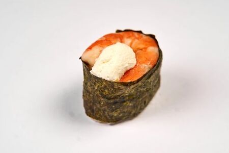 Суши с креветкой