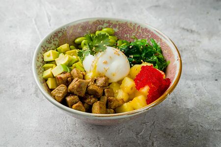 Ахи поке с тунцом