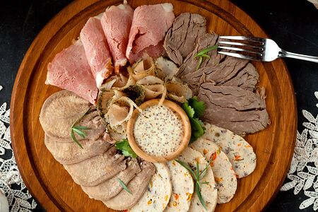 Мясное ассорти