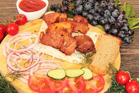 Шашлык из cвинoй шейки