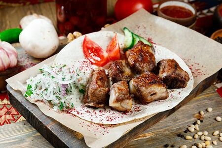 Шашлык из ребрышек ягненка