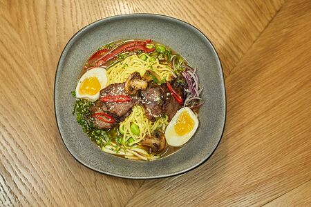 Рамен на говяжьем бульоне