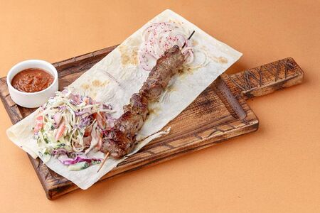 Шашлык из бастурмы