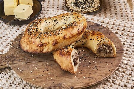 Тандырный мясной багель