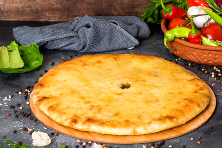 Пирог с капустой и мясом