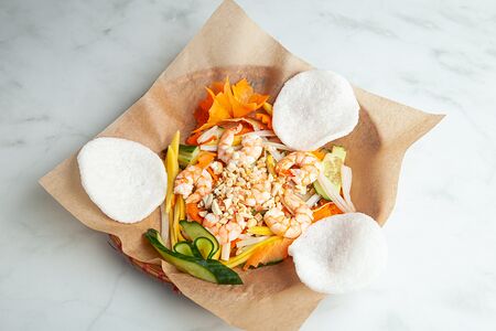 Салат том соай