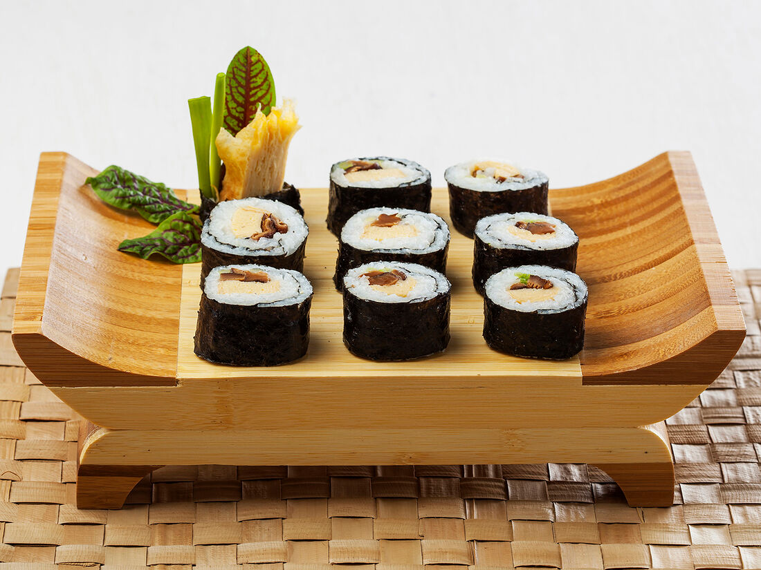 астраханская роллы. суши wok астрахань. ох суши астрахань. суши астраханская. суши роллы астрахань.